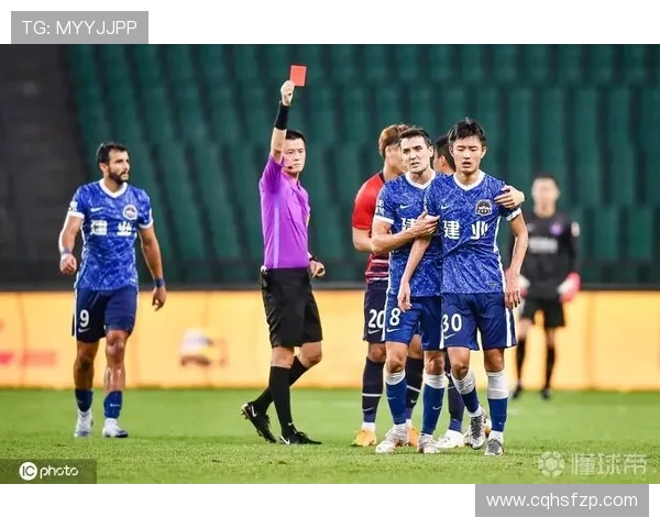 体育法官审尤文高管冲突案风波